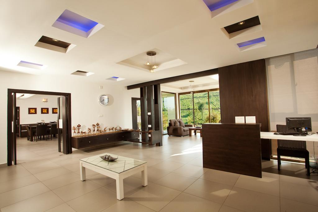 Chateau Woods Kalpatta Extérieur photo